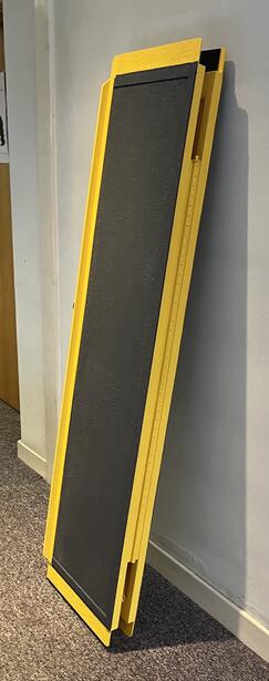 Nightsleeper - painting, texture and added details to pre-made replica of train disabled ramp prop